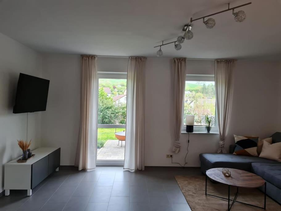 Ferienwohnung Panoramablick Bad Mergentheim Buitenkant foto